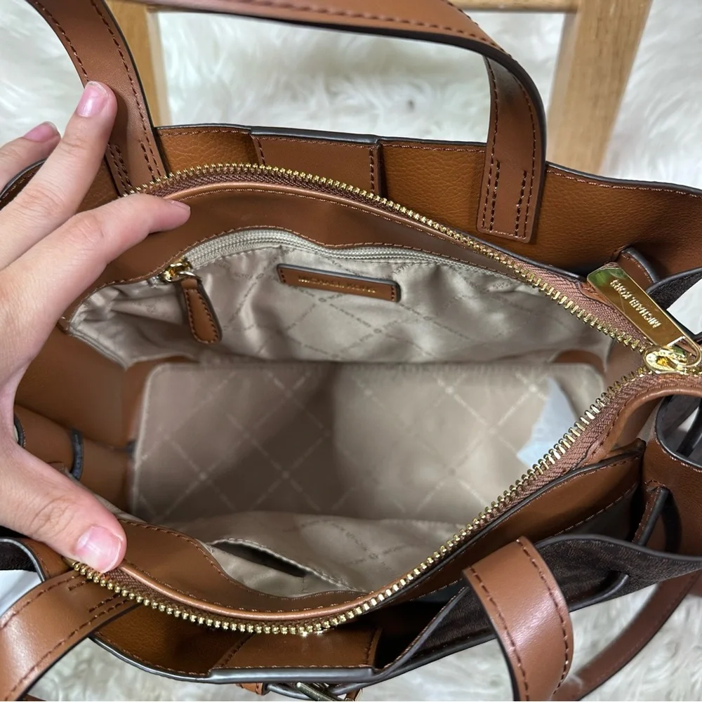 Nwot Michael Kors large Emilia Satchel Shoulder Crossbody Bag w/ matching wallet - Picture 9 of 17